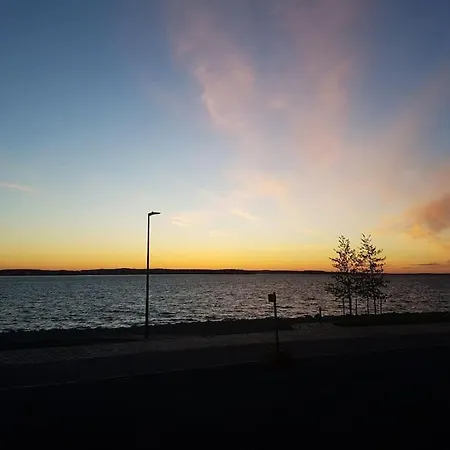 Апартаменты Upea Kaksio Naesijaerven Rannalla *